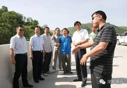 图片15.gif 图片15.gif