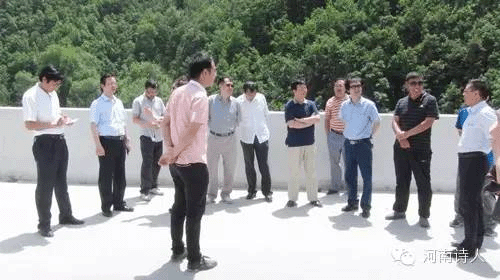 图片18.gif 图片18.gif